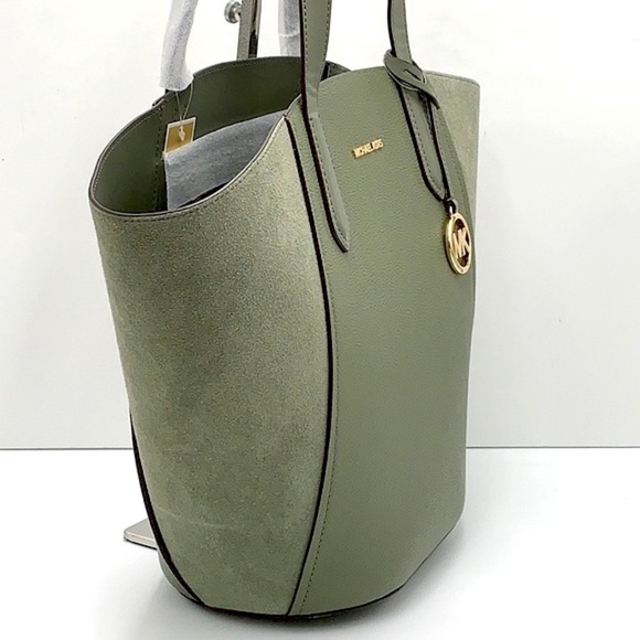 MICHAEL KORS PORTIA Large TOTE ARMY GREEN COLOR Pebbled leather/ suede - Picture 13 of 14